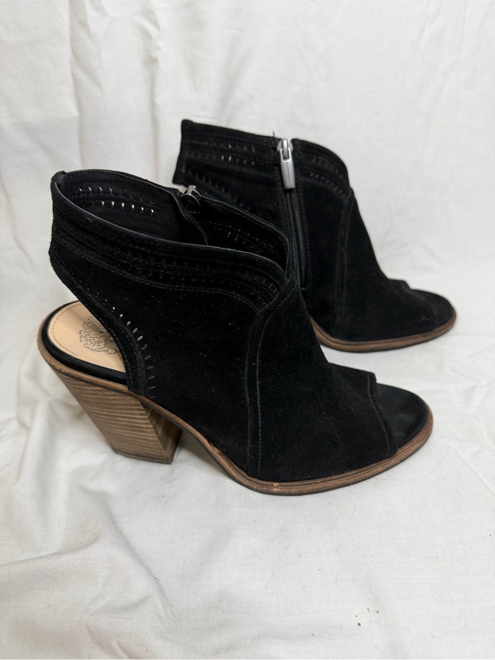 Vince Camuto Koral Black Suede Laser-Cut Peep Toe Heeled Booties Size 9